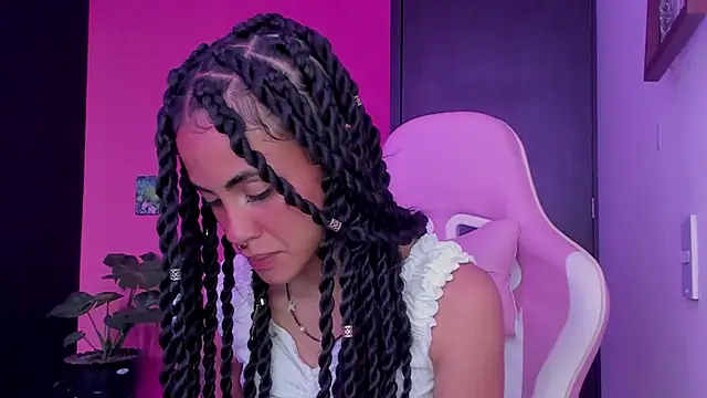 Juanadearco5 online show from December 27, 6:31 pm