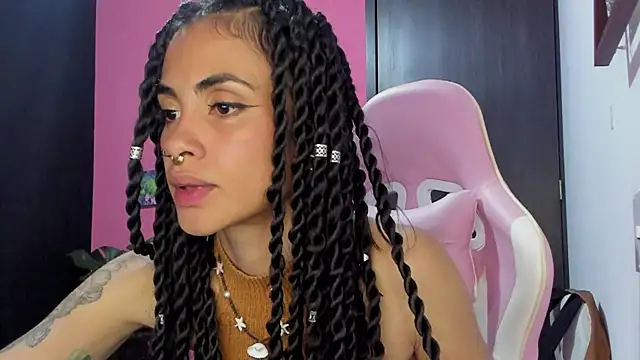 Juanadearco5 online show from January 8, 12:17 am