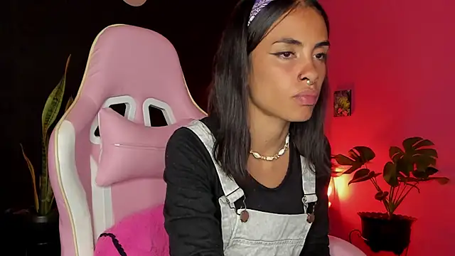 Juanadearco5 online show from February 4, 12:08 am