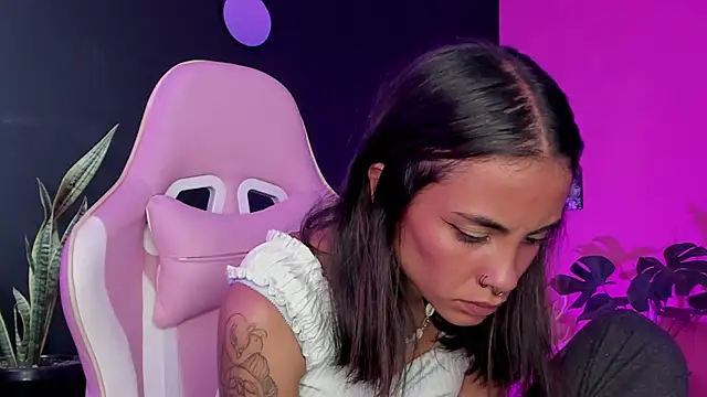 Juanadearco5 online show from February 10, 3:32 pm