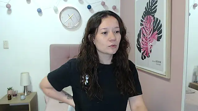 lanna 1878 online show from June 3, 1:14 pm