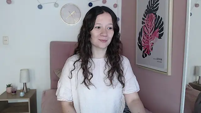 lanna 1878 online show from June 15, 1:13 pm