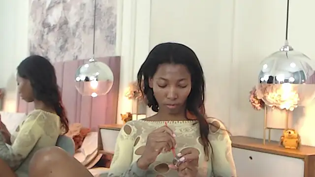 SabrinaDevill online show from October 30, 1:01 pm