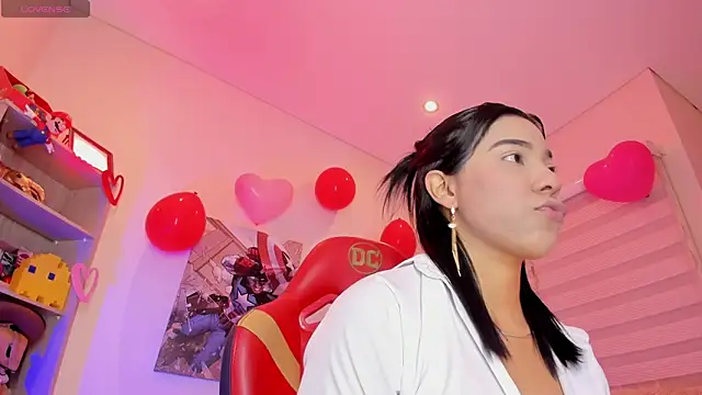 madelyn rose  online show from February 15, 2:37 am