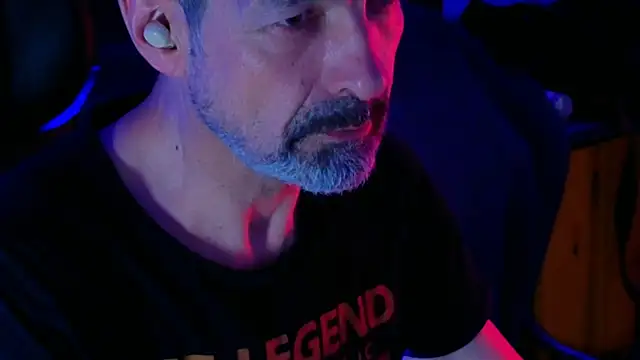 lux dei online show from May 3, 11:44 pm