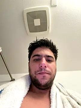 Snapshot of elwhite1996 chatting on November 29, 9:29 pm elwhite1996 online show from November 29, 9:29 pm