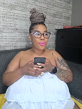 ExclusiveLeexx online show from October 24, 1:07 pm