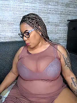 ExclusiveLeexx online show from October 30, 7:10 am