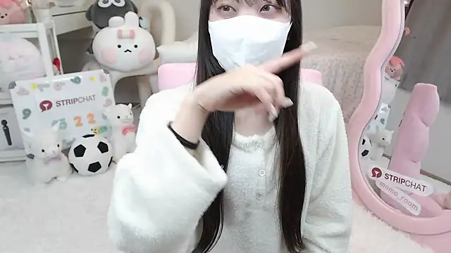 momo room online show from February 2, 10:24 am