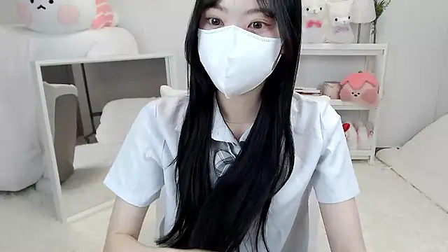 momo room online show from June 28, 4:18 am
