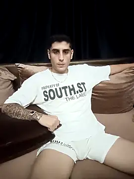 arenn1997 online show from September 14, 12:21 am