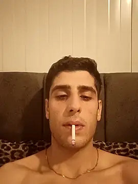 arenn1997 online show from March 9, 10:58 pm