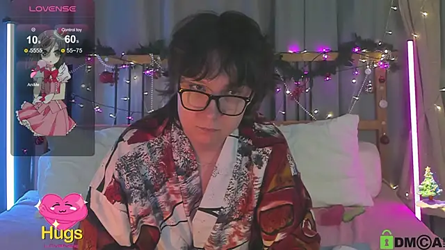 dreamgirllovee online show from December 19, 4:56 am