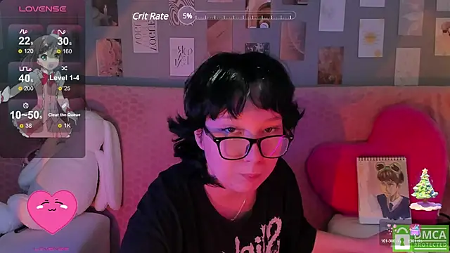 dreamgirllovee online show from February 17, 7:26 am