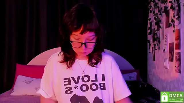 dreamgirllovee online show from September 30, 2:16 am