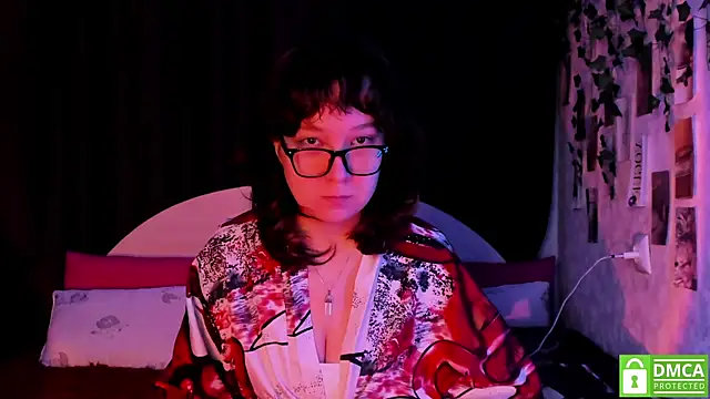 dreamgirllovee online show from October 9, 10:41 pm