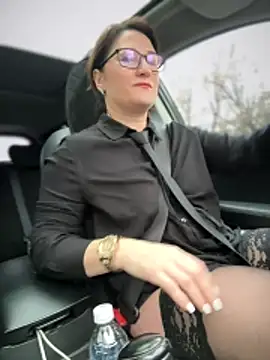 ZhenjaPoledance online show from December 22, 7:49 am