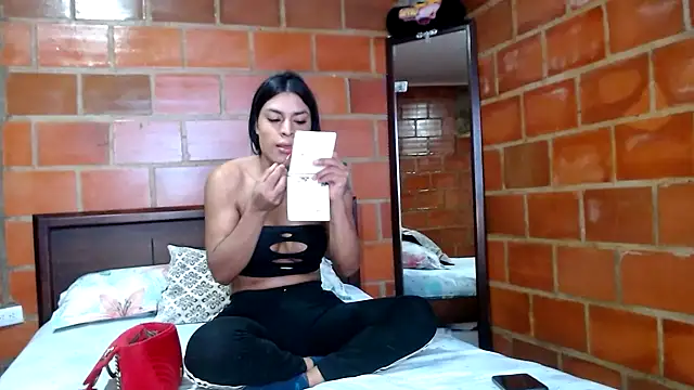 Snapshot of golositha29 chatting on January 7, 1:59 am golositha29 online show from January 7, 1:59 am