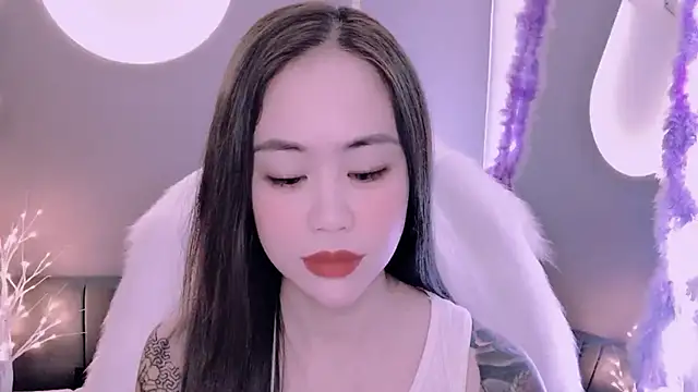 Snapshot of witch-39 chatting on January 14, 5:08 am witch-39 online show from January 14, 5:08 am