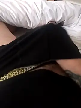 Snapshot of blak1093 chatting on January 23, 1:13 pm blak1093 online show from January 23, 1:13 pm