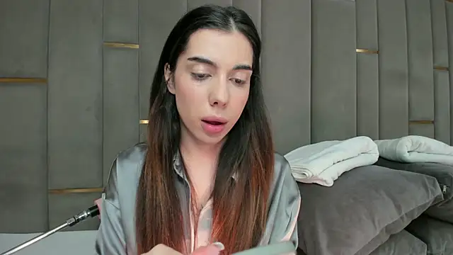 eva lim online show from March 6, 3:30 pm