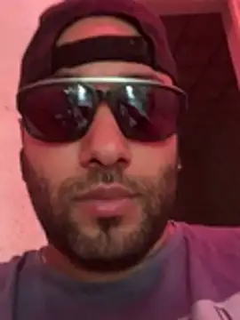 Snapshot of eljefedamino1994 chatting on July 8, 3:49 pm eljefedamino1994 online show from July 8, 3:49 pm