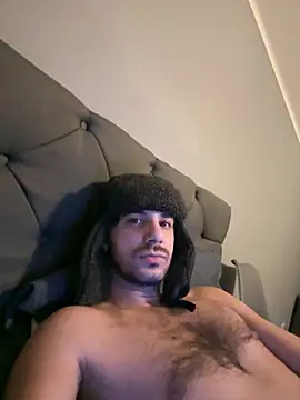 EduardoCompriguano94 online show from February 17, 10:16 pm