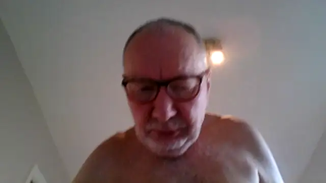 jimmybenido online show from March 10, 5:18 pm