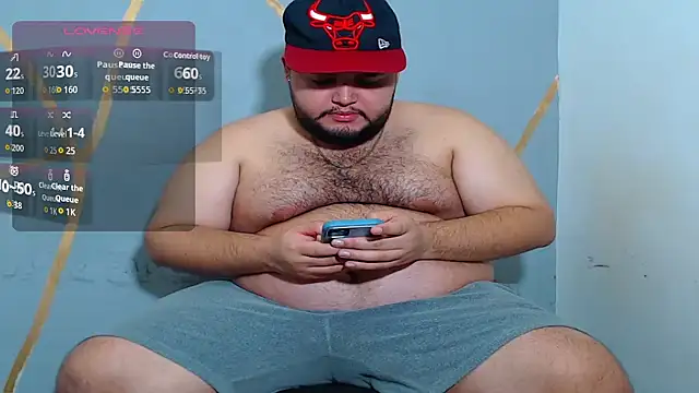 Snapshot of damian_chubby chatting on September 9, 1:49 am damian chubby online show from September 9, 1:49 am