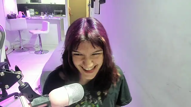 mikitababe online show from February 17, 3:53 pm