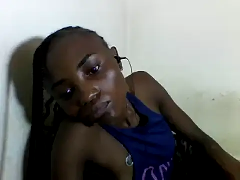 SexyNeedle22 online show from March 8, 5:17 am