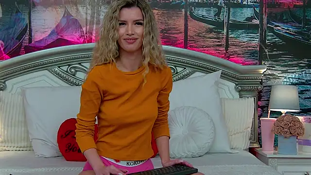 IvySamek online show from February 14, 7:38 am