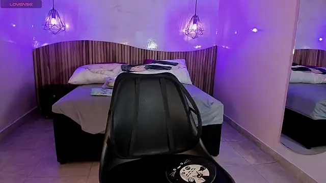 IamNayuta online show from February 2, 3:39 pm