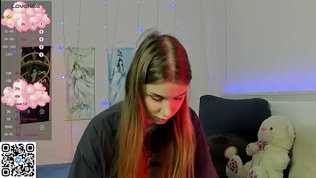 Snapshot of JorRoger chatting on February 5, 8:04 pm JorRoger online show from February 5, 8:04 pm