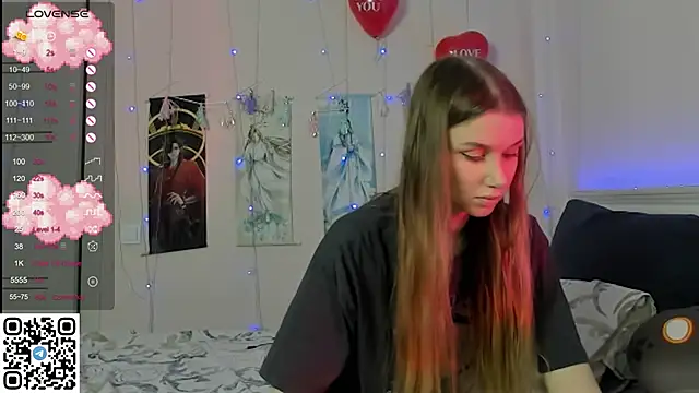 Snapshot of JorRoger chatting on February 15, 10:42 pm JorRoger online show from February 15, 10:42 pm