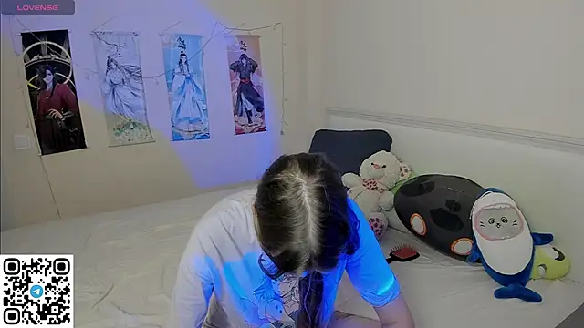 Snapshot of JorRoger chatting on November 23, 1:49 am JorRoger online show from November 23, 1:49 am