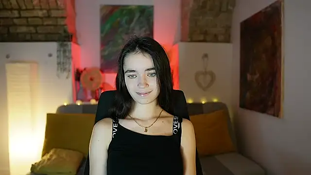 Gia Paige18 online show from January 11, 12:18 pm