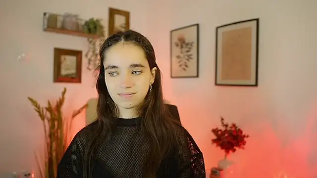 Gia Paige18 online show from September 17, 1:02 pm