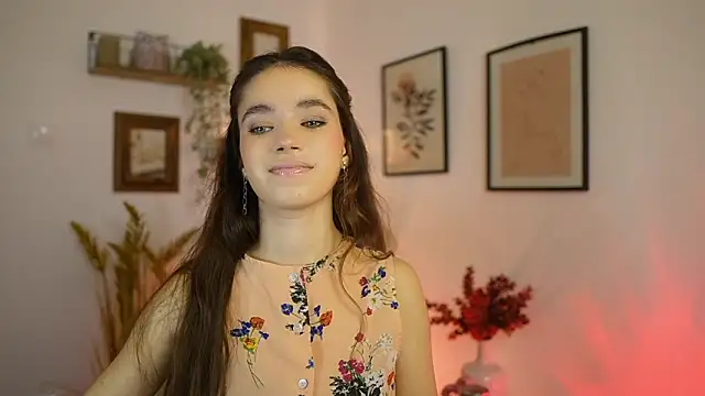 Gia Paige18 online show from October 14, 1:01 pm