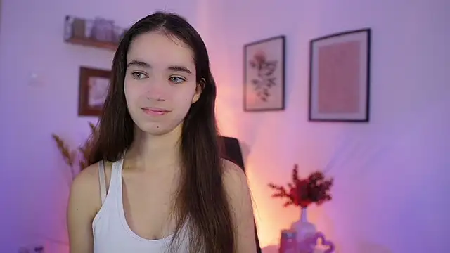 Gia Paige18 online show from October 16, 1:12 pm