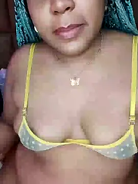 ELLA KELLY online show from January 16, 3:24 pm