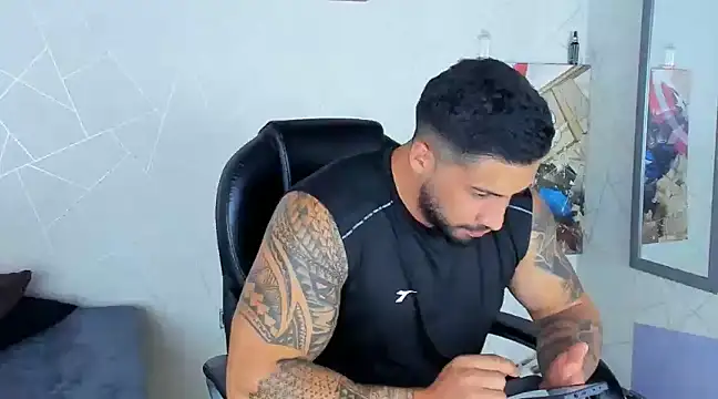 Cristian Walker online show from December 24, 11:33 pm