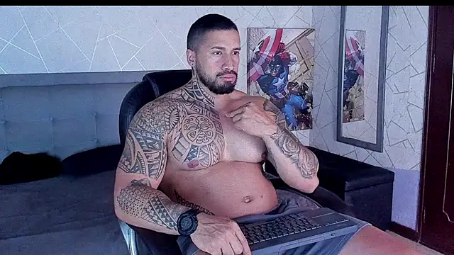 Cristian Walker online show from February 6, 12:08 pm