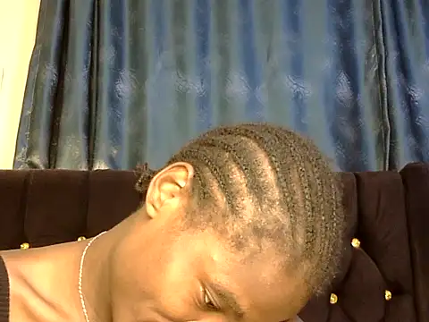 sweetblackbeauty001 online show from December 22, 12:40 am