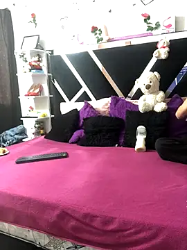 1lovelygirls online show from September 18, 12:07 pm