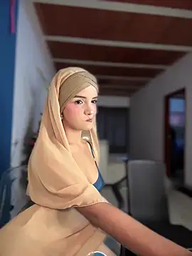 Snapshot of lalilamassu1 chatting on November 24, 10:09 pm lalilamassu1 online show from November 24, 10:09 pm