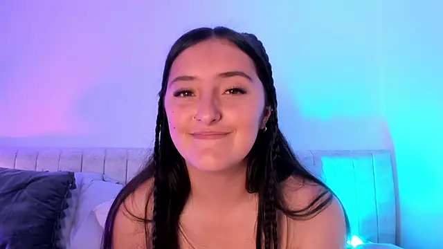 Kathia Morelli online show from January 18, 2:55 pm