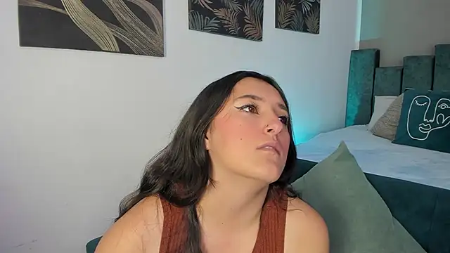 Snapshot of Kathia_Morelli chatting on October 14, 11:55 am Kathia Morelli online show from October 14, 11:55 am