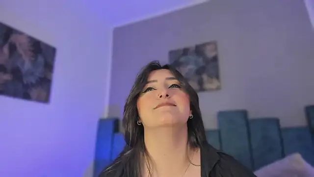 Snapshot of Kathia_Morelli chatting on July 18, 11:58 am Kathia Morelli online show from July 18, 11:58 am