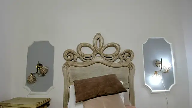 Sara  Williams online show from October 30, 4:25 am